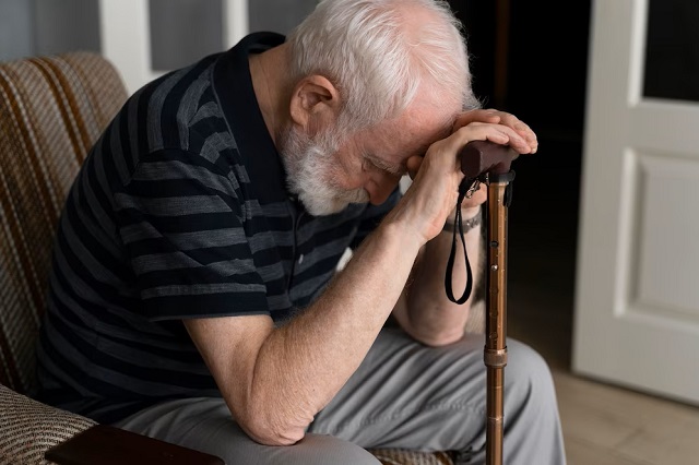 The Problem of Elder Abuse in Assisted Living Facilities