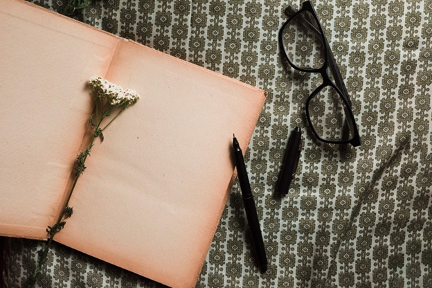 Etibar Eyubs first major book